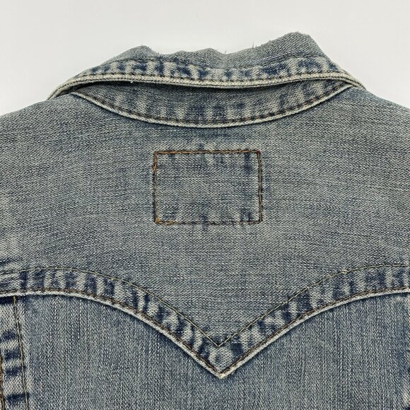 True Religion Jimmy Women's Size Large Light Wash Distressed Denim Jean Jacket - Picture 10 of 10